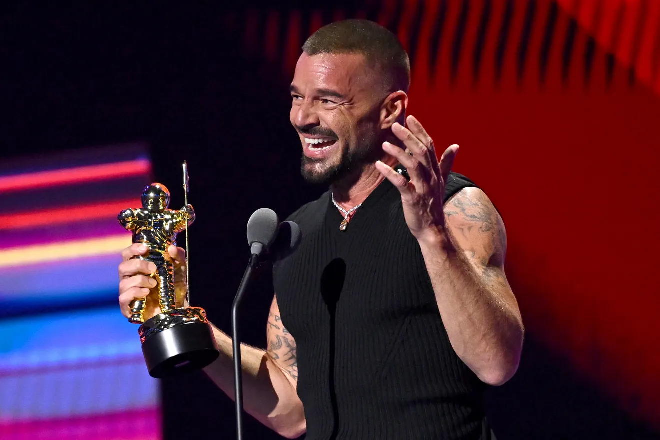 Ricky Martin Dedicates Latin Icon Award to His Children at MTV VMAs 2025